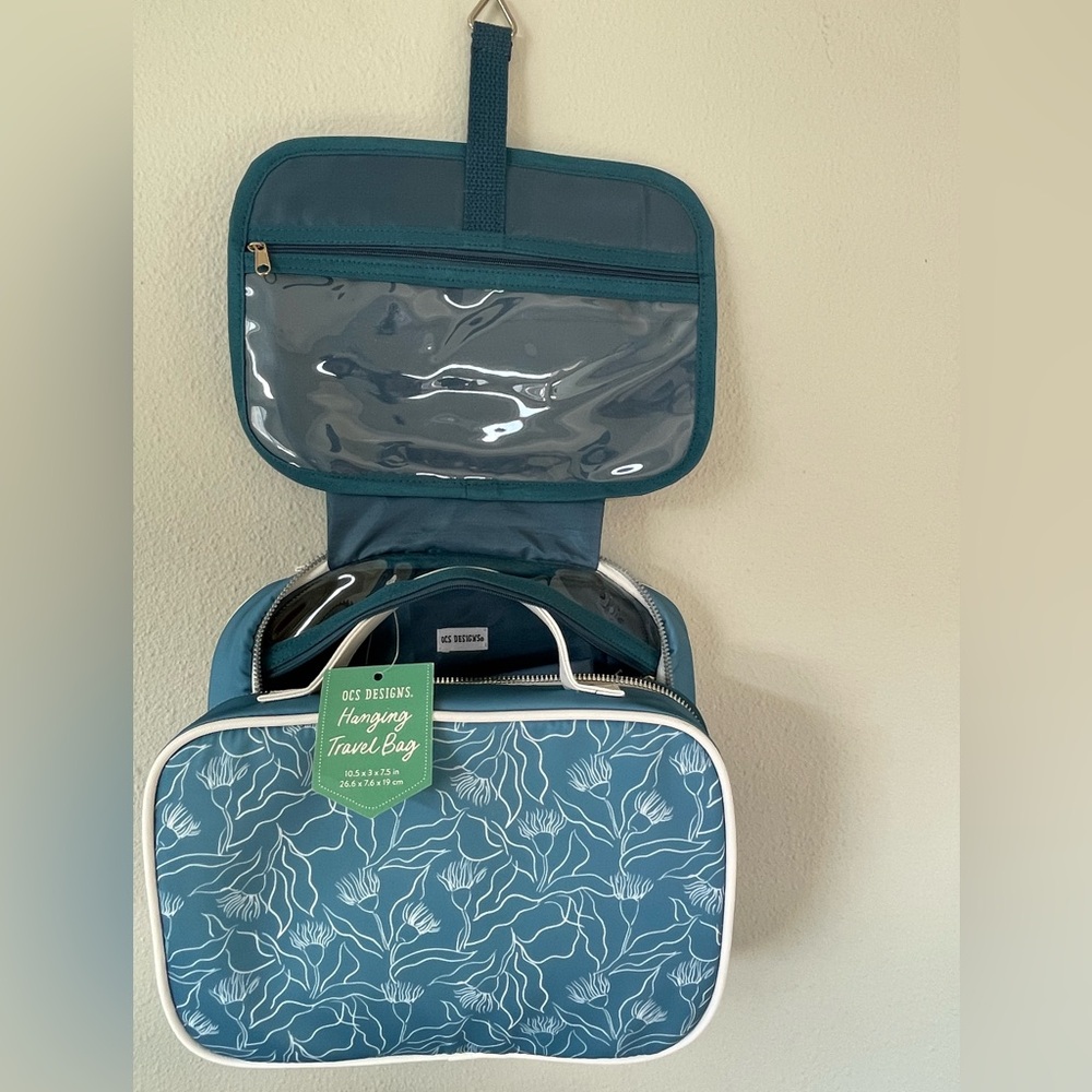 Hanging Travel Organizer/ Bag.  Blue and white flowers Pattern